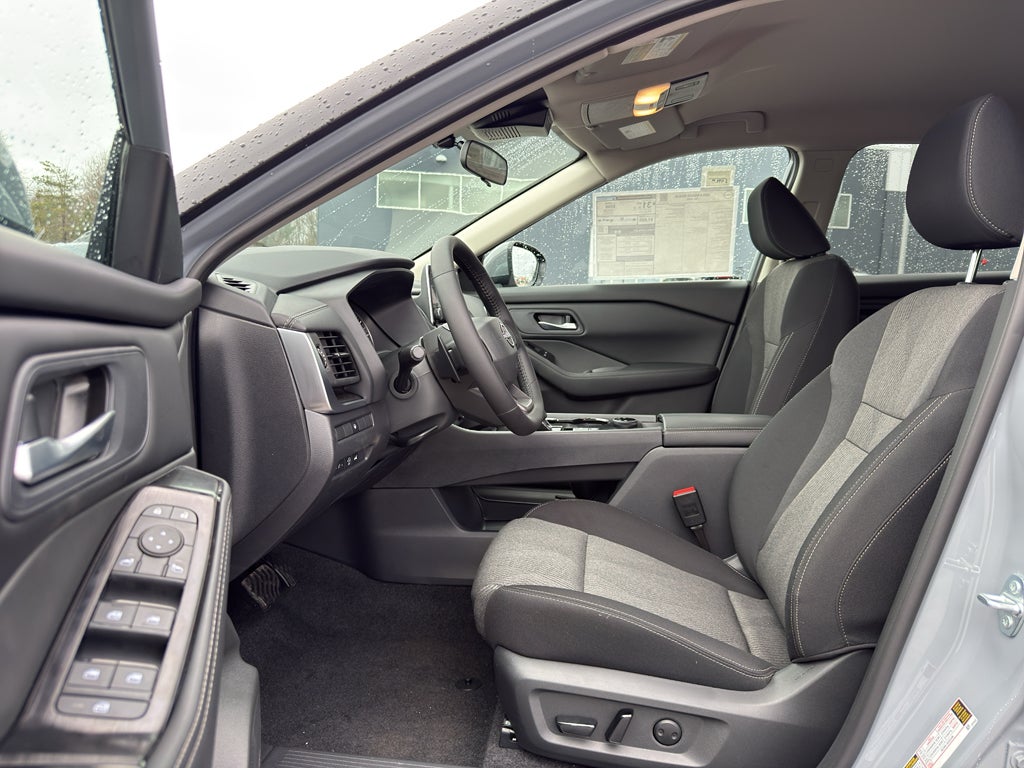 2026 Nissan Rogue 2026.5 AWD SV