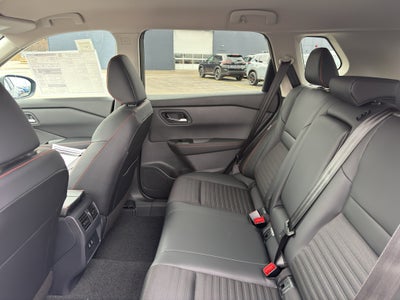 2026 Nissan Rogue 2026.5 AWD Rock Creek