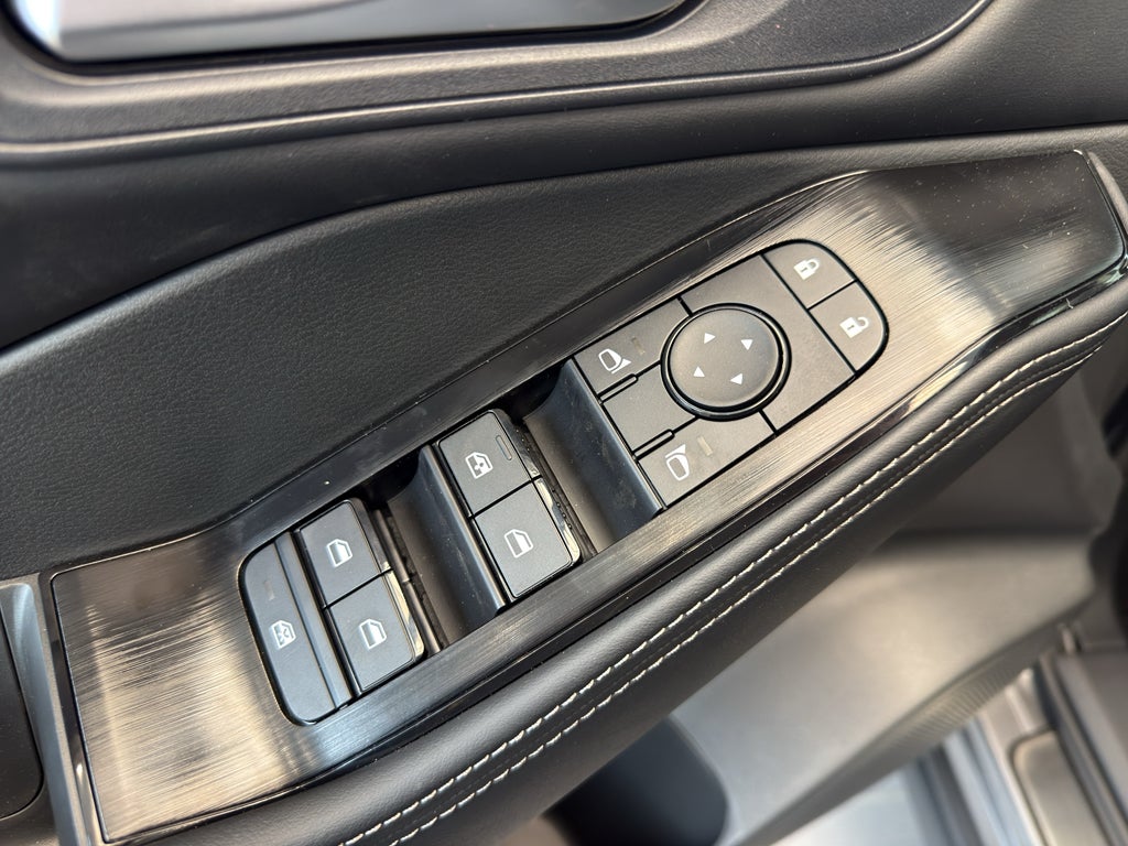 2026 Nissan Rogue 2026.5 AWD Dark Armor