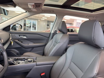 2026 Nissan Rogue 2026.5 AWD Dark Armor