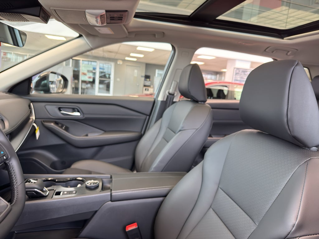 2026 Nissan Rogue 2026.5 AWD Dark Armor