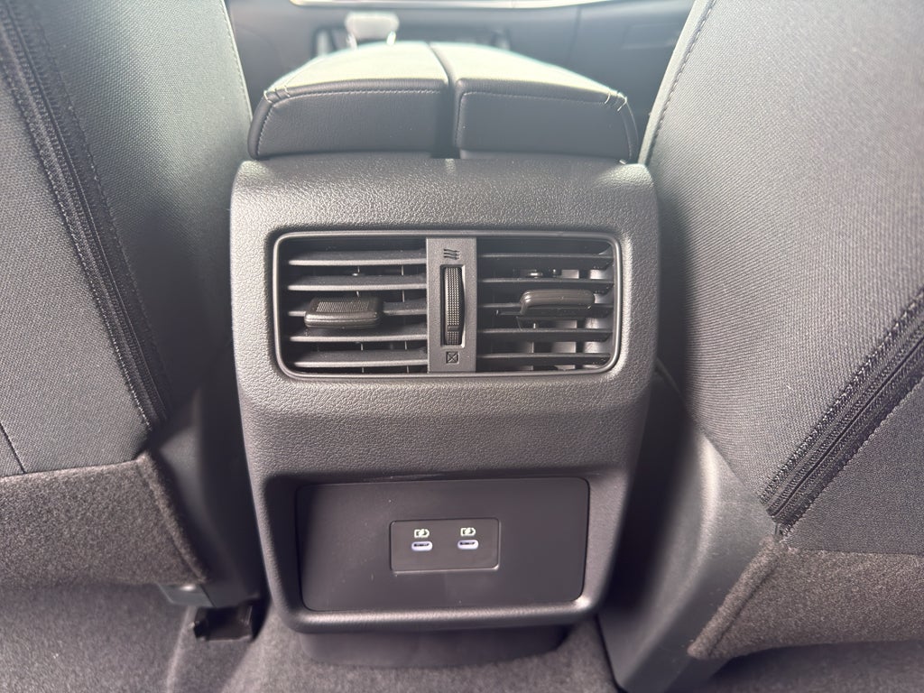 2026 Nissan Rogue 2026.5 AWD SV