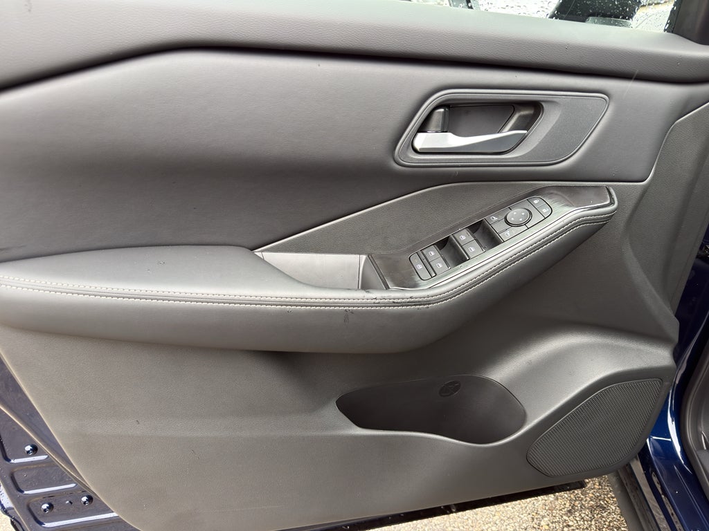 2026 Nissan Rogue 2026.5 AWD SV