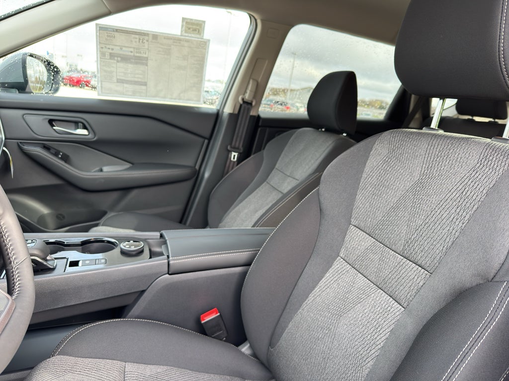 2026 Nissan Rogue 2026.5 AWD SV