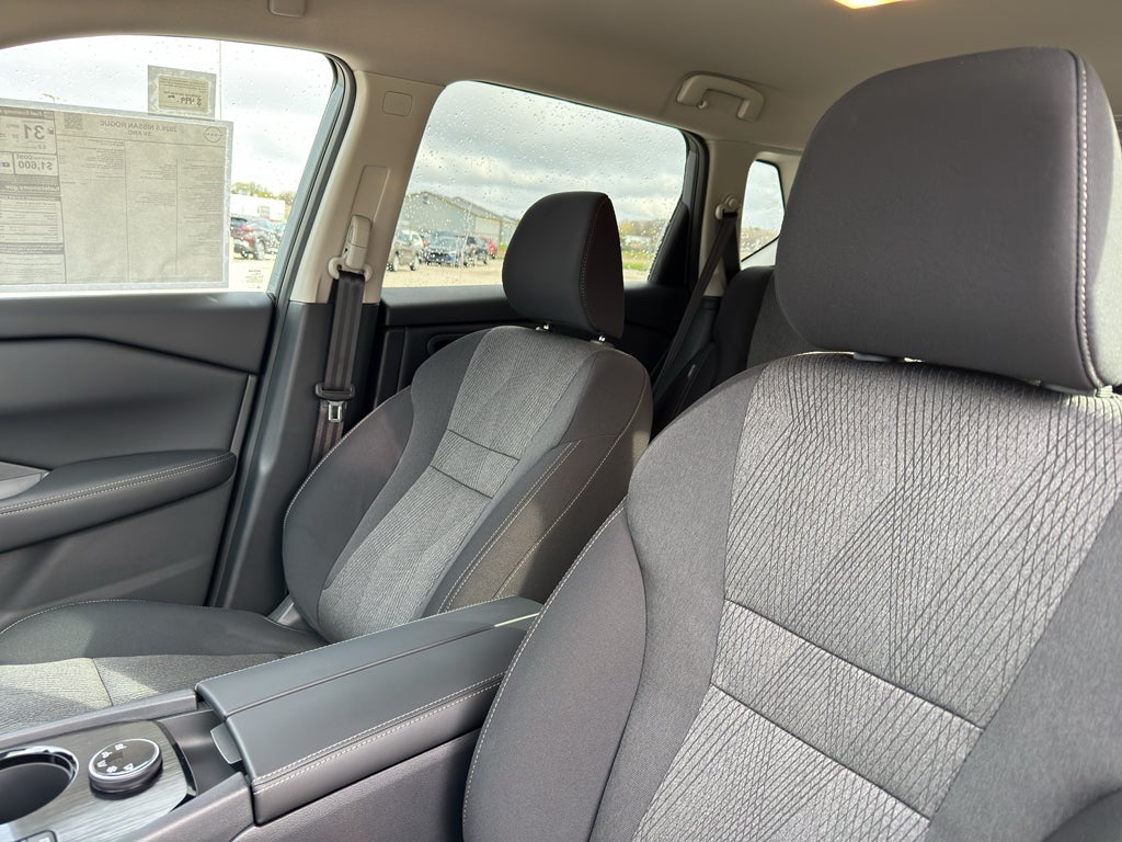 2026 Nissan Rogue 2026.5 AWD SV