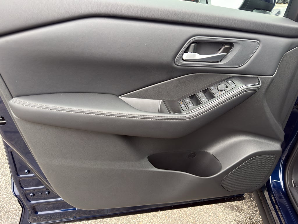 2026 Nissan Rogue 2026.5 AWD SV