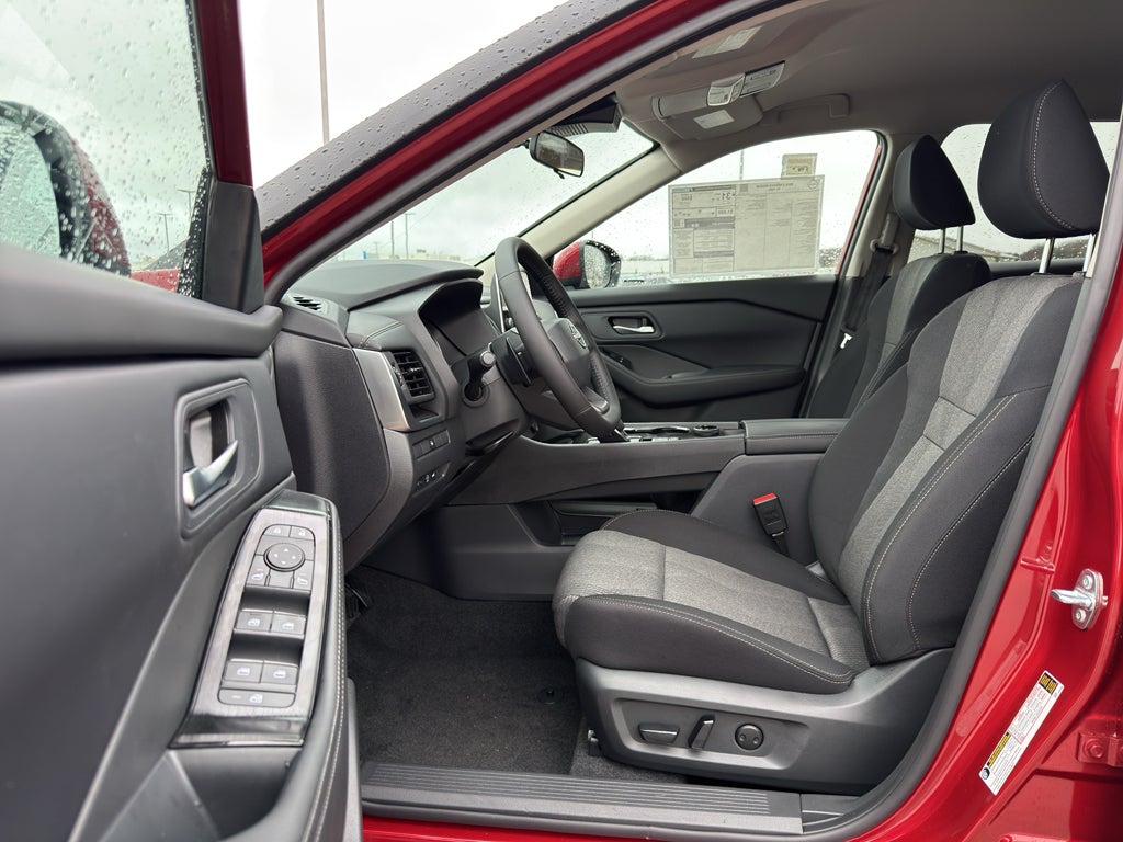 2026 Nissan Rogue 2026.5 AWD SV