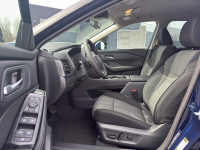 2026 Nissan Rogue 2026.5 AWD SV