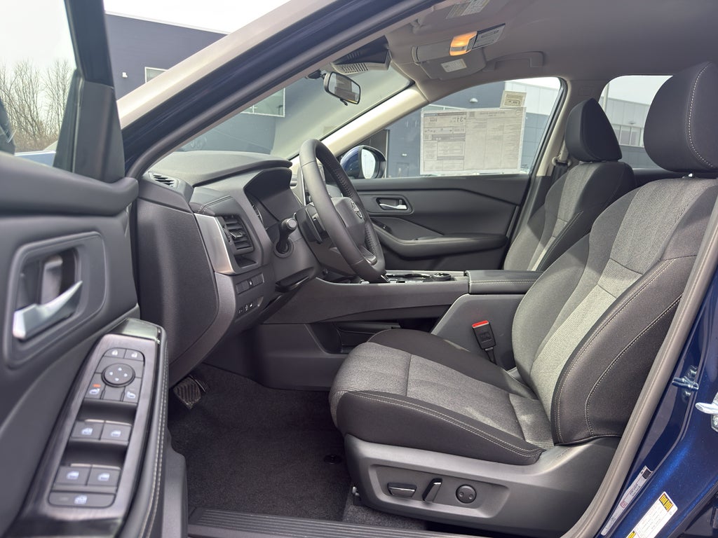 2026 Nissan Rogue 2026.5 AWD SV