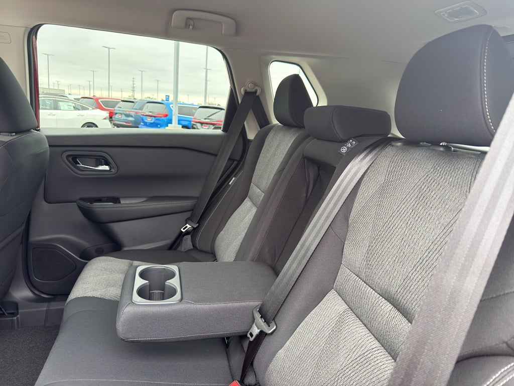 2026 Nissan Rogue 2026.5 AWD SV