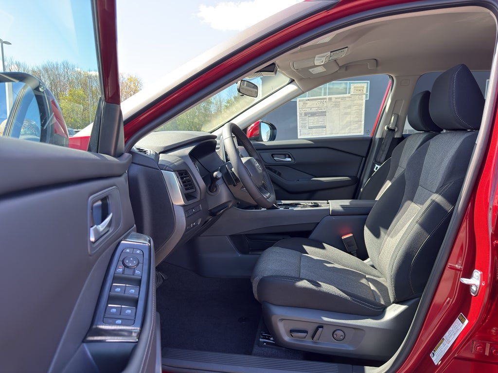 2026 Nissan Rogue 2026.5 AWD SV