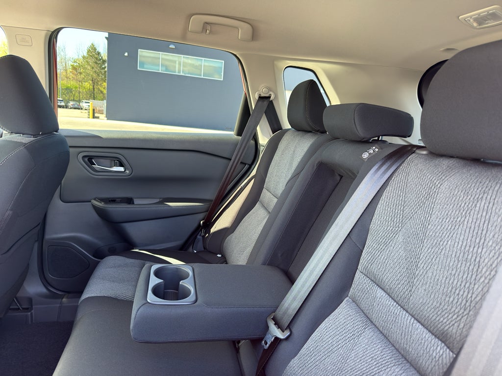 2026 Nissan Rogue 2026.5 AWD SV