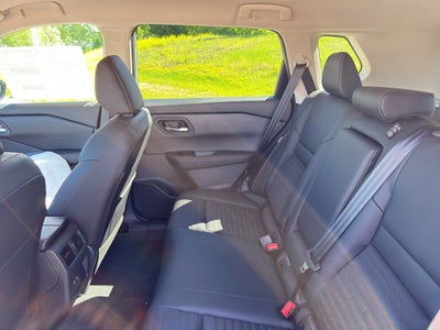 2026 Nissan Rogue 2026.5 AWD Rock Creek