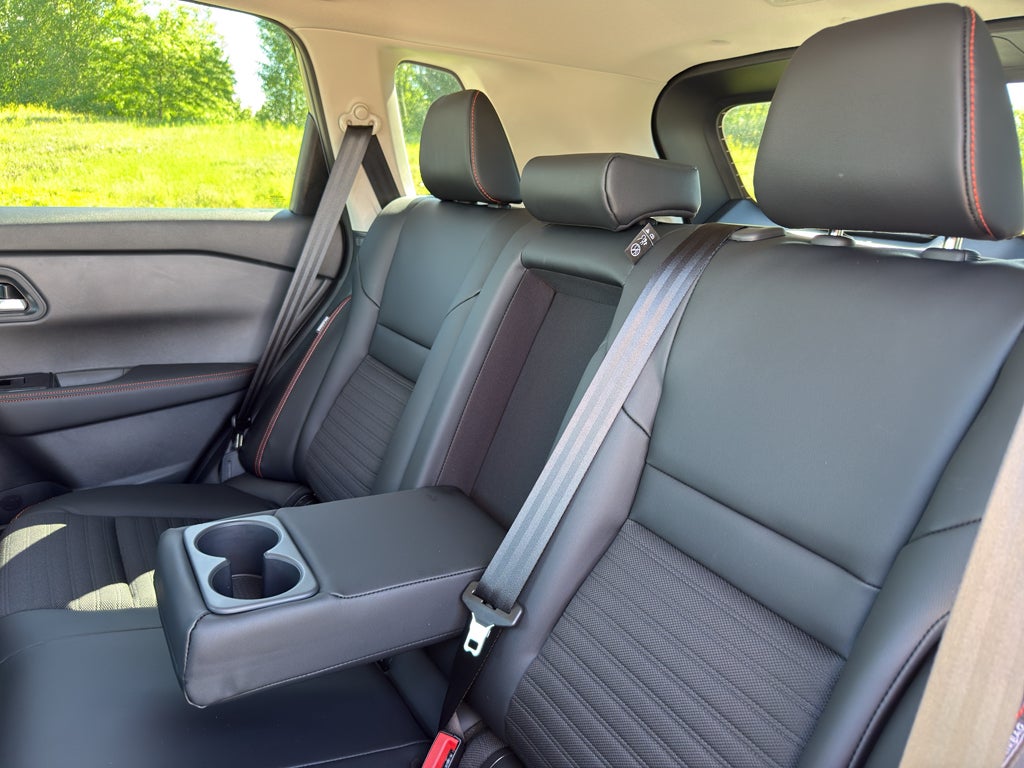 2026 Nissan Rogue 2026.5 AWD Rock Creek