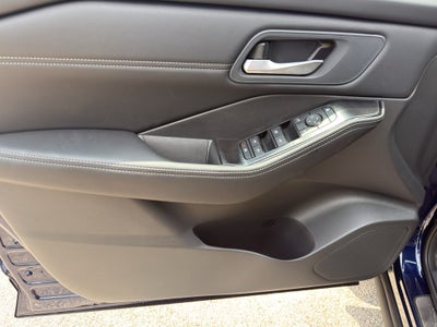 2026 Nissan Rogue 2026.5 AWD Dark Armor