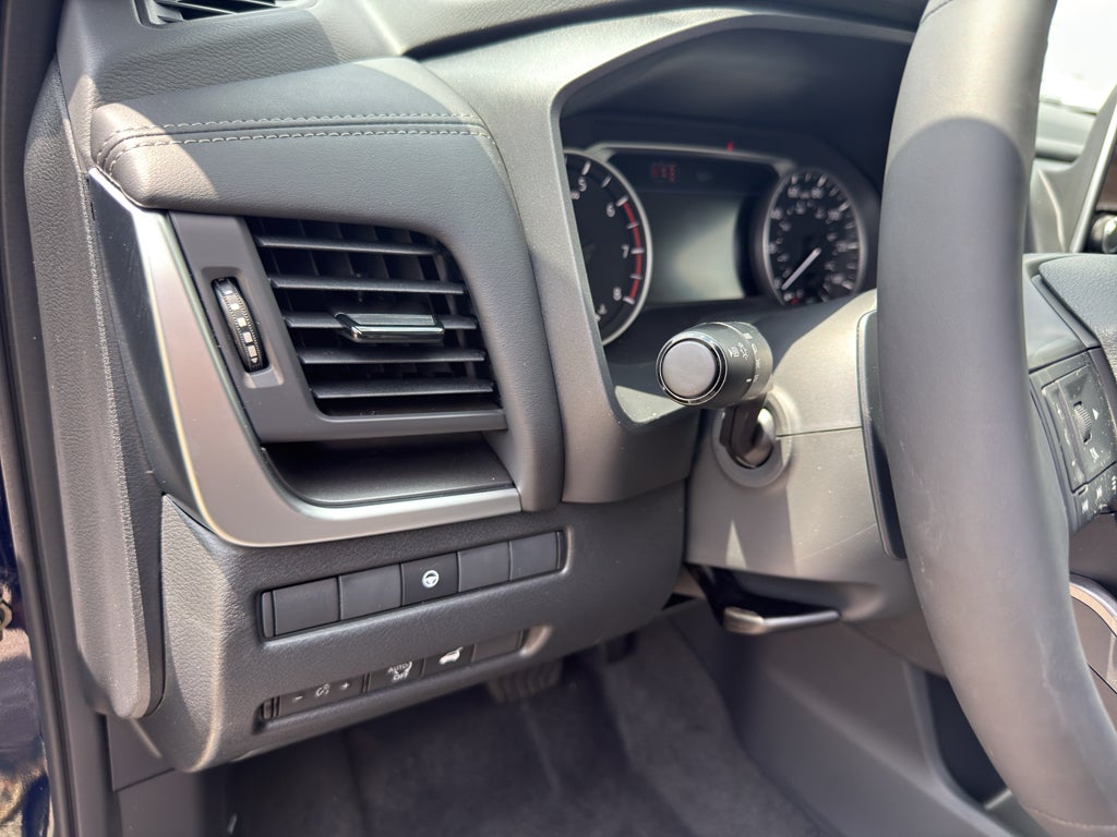 2026 Nissan Rogue 2026.5 AWD Dark Armor