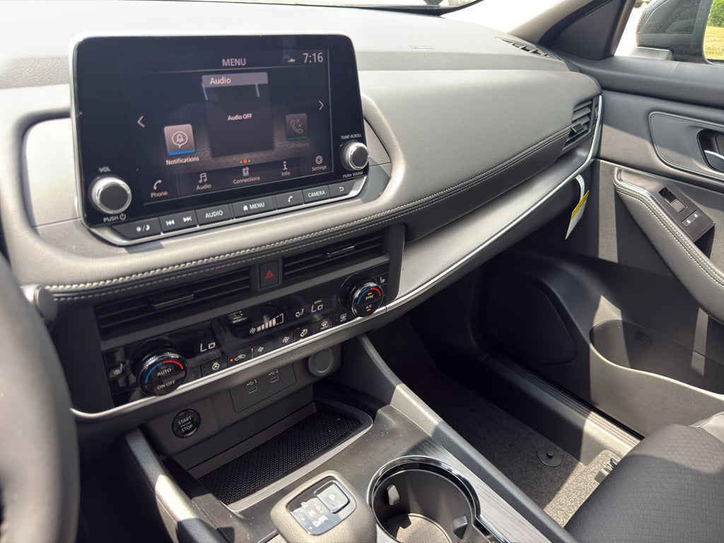 2026 Nissan Rogue 2026.5 AWD Dark Armor