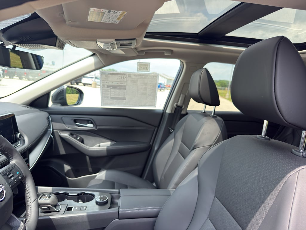 2026 Nissan Rogue 2026.5 AWD Dark Armor