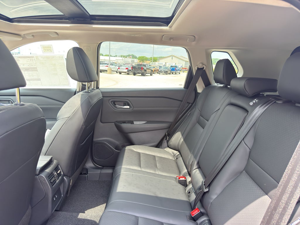 2026 Nissan Rogue 2026.5 AWD Dark Armor