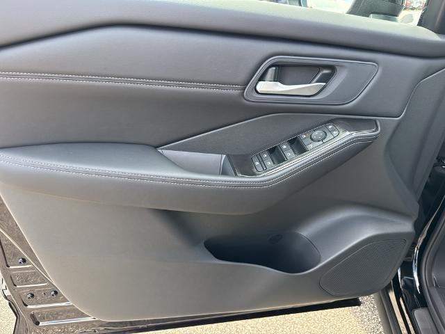 2026 Nissan Rogue 2026.5 AWD Dark Armor