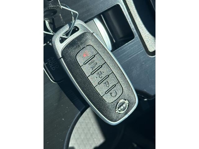 2026 Nissan Rogue 2026.5 AWD Dark Armor