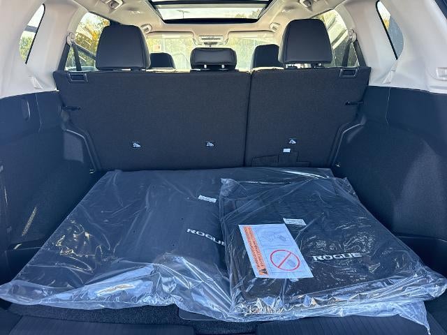 2027 Nissan Rogue Dark Armor AWD