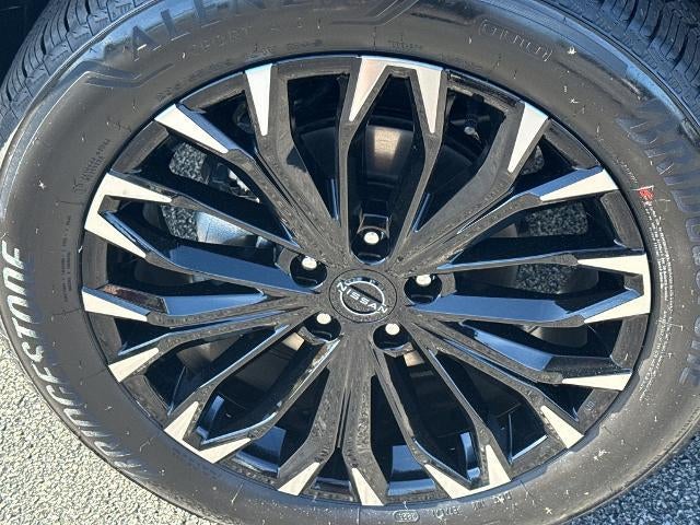 2027 Nissan Rogue Dark Armor AWD