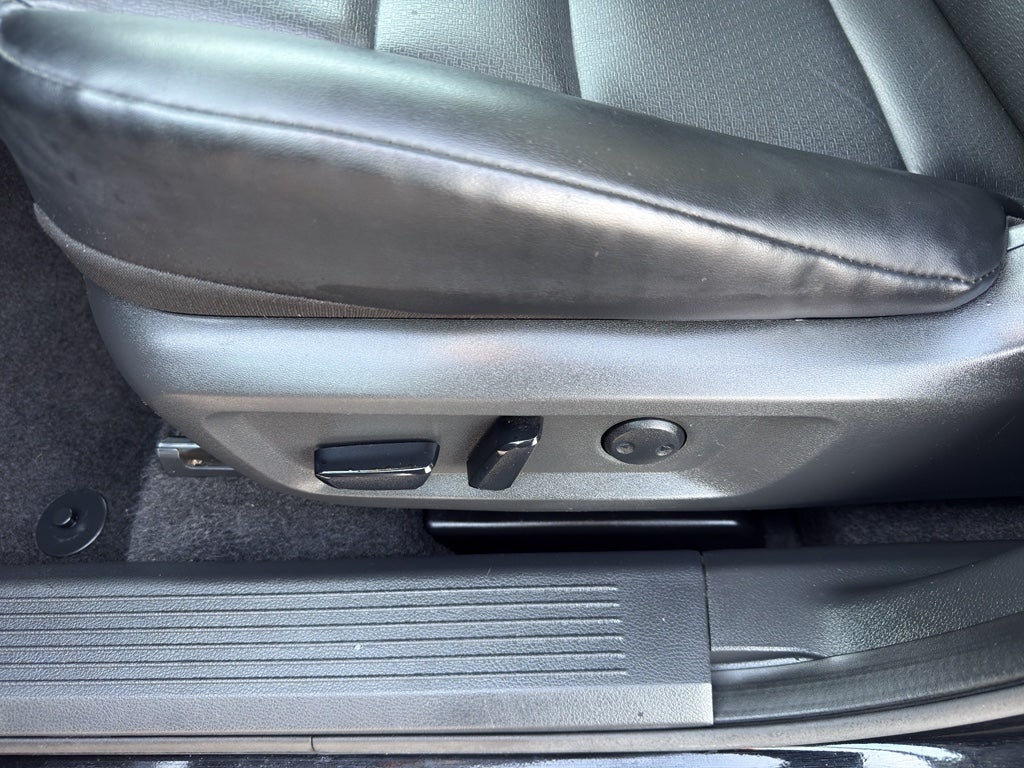 2023 Nissan Rogue AWD SV *Ltd Avail*