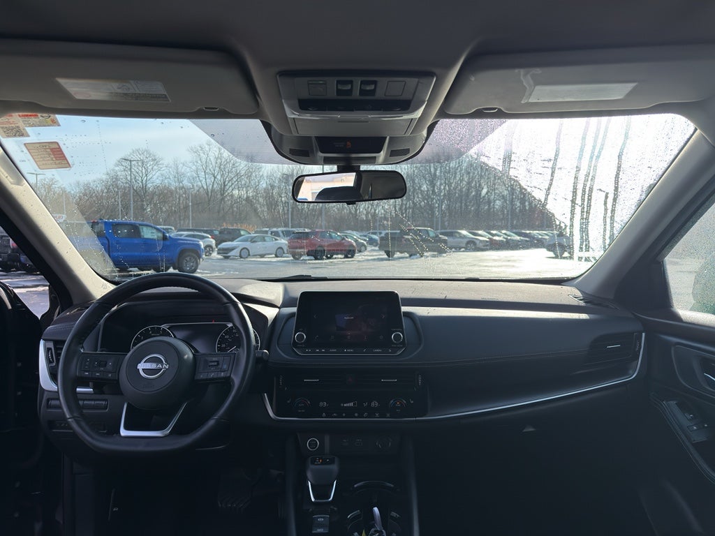 2023 Nissan Rogue AWD SV *Ltd Avail*