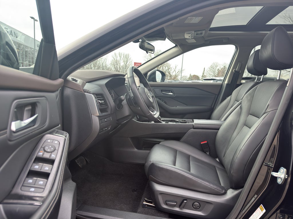 2023 Nissan Rogue AWD SV