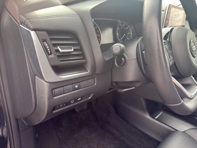 2023 Nissan Rogue AWD SV