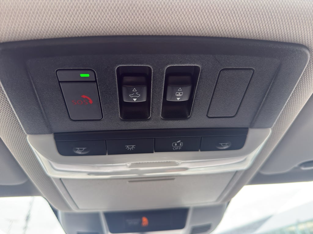 2023 Nissan Rogue AWD SV