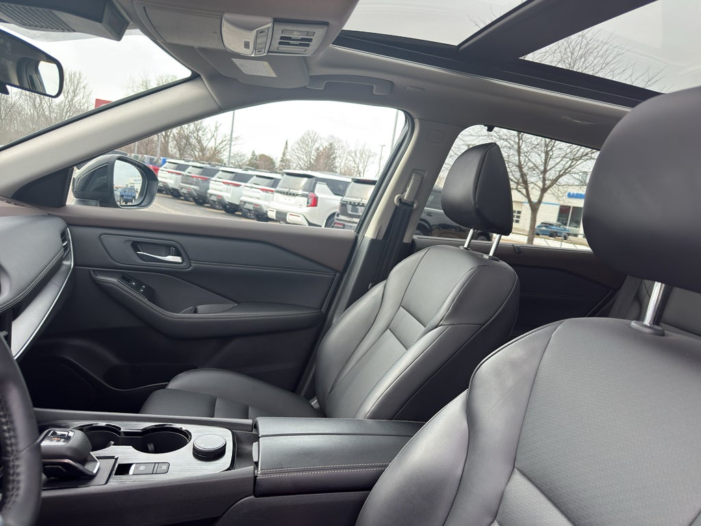 2023 Nissan Rogue AWD SV