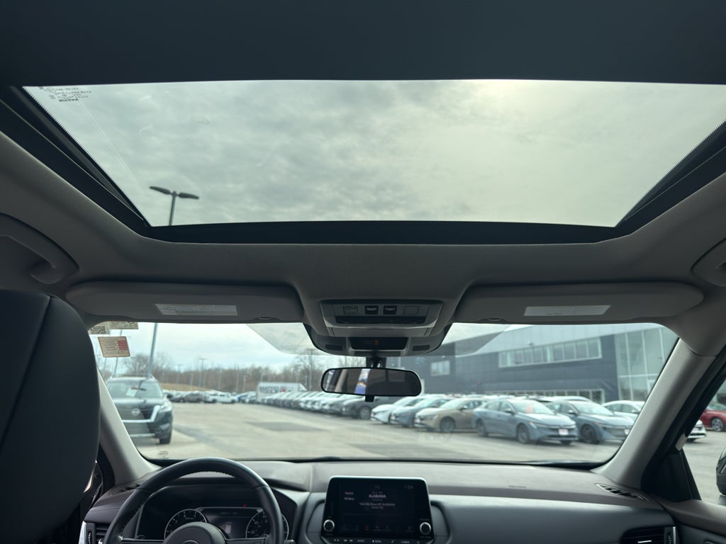 2023 Nissan Rogue AWD SV