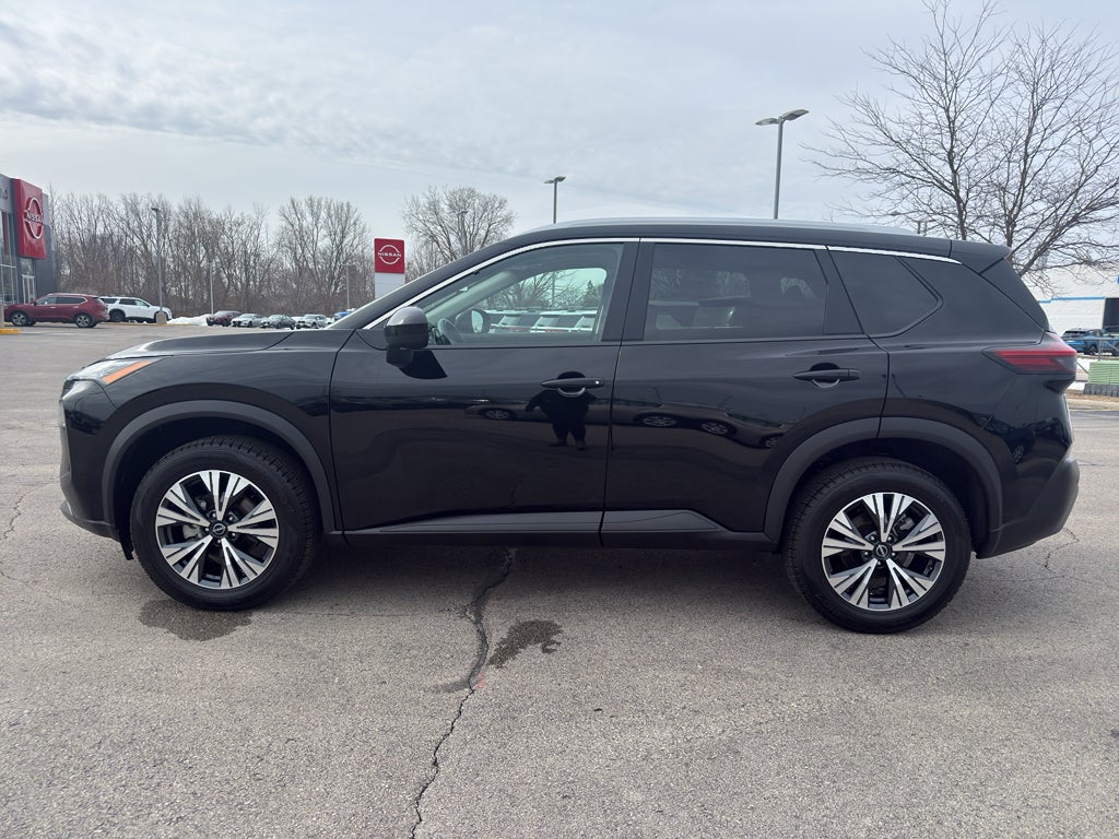 2023 Nissan Rogue AWD SV