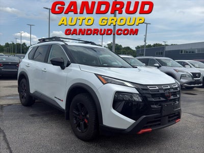 2025 Nissan Rogue AWD Rock Creek