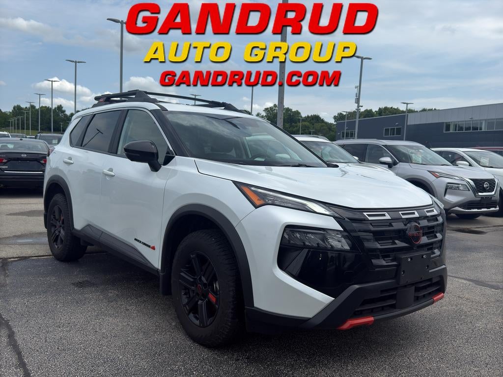 2025 Nissan Rogue AWD Rock Creek