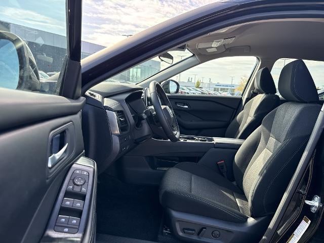 2026 Nissan Rogue AWD SV *Ltd Avail*