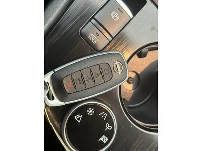 2026 Nissan Rogue AWD SV *Ltd Avail*