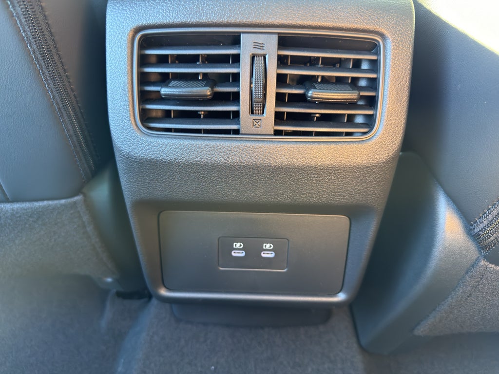 2026 Nissan Rogue AWD SV *Ltd Avail*