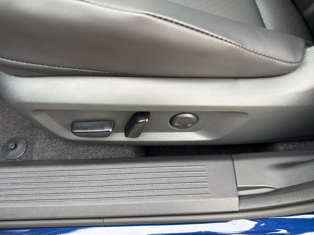 2026 Nissan Rogue AWD SV *Ltd Avail*