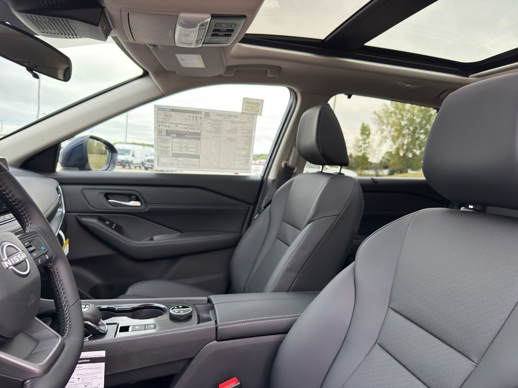 2026 Nissan Rogue AWD SV *Ltd Avail*