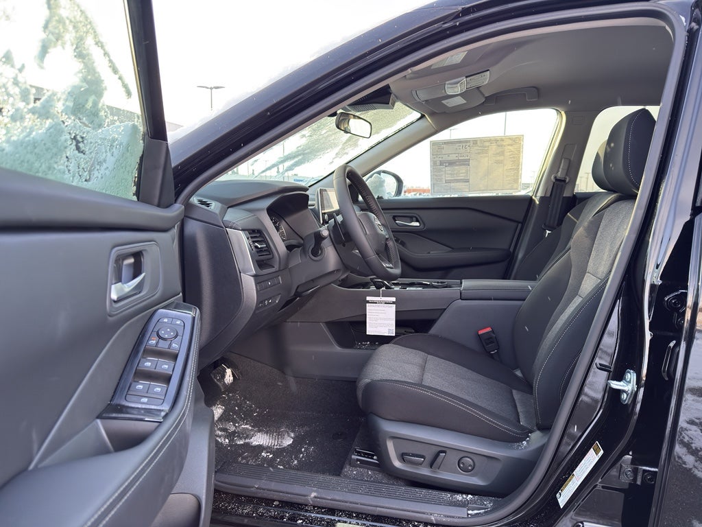 2026 Nissan Rogue AWD SV *Ltd Avail*