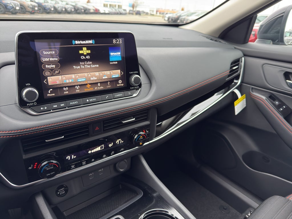 2026 Nissan Rogue AWD Rock Creek *Ltd Avail*