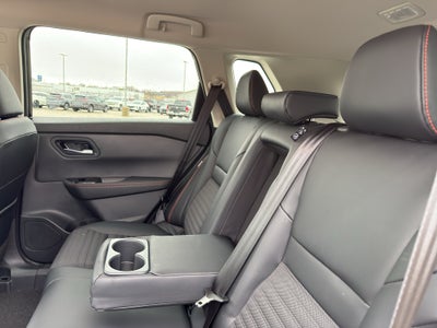 2026 Nissan Rogue 2026.5 AWD Rock Creek