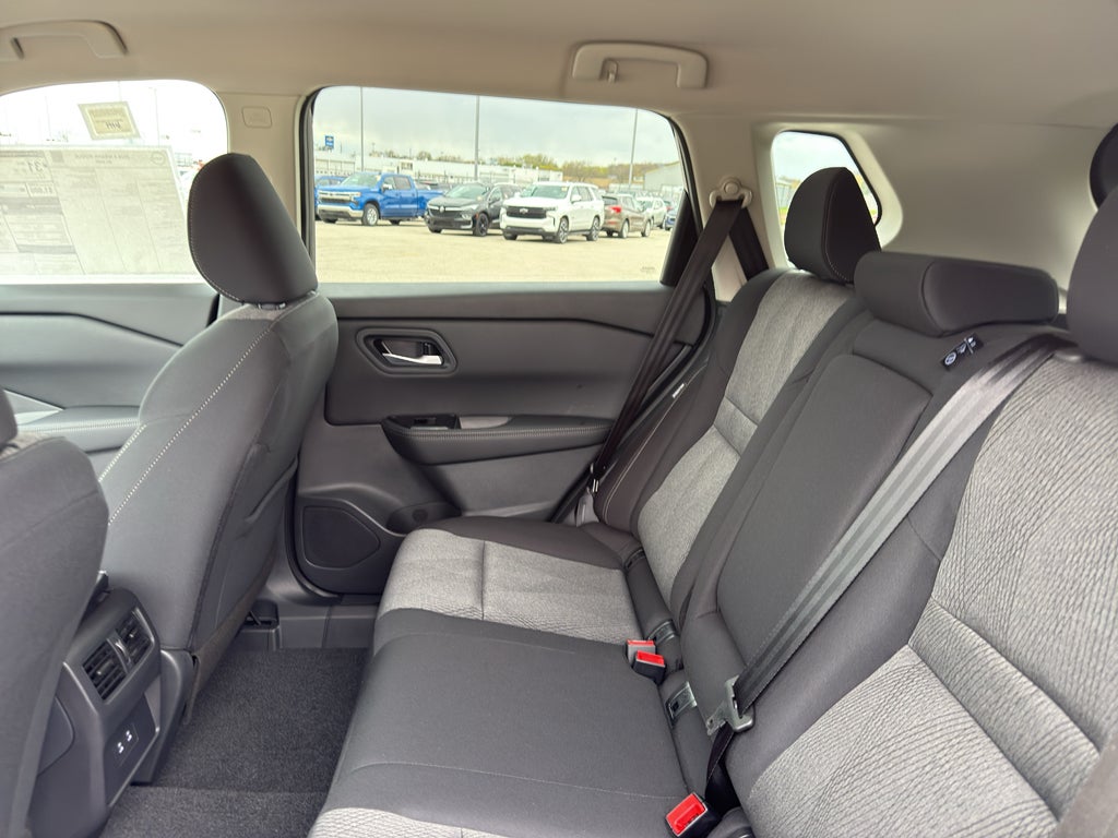 2026 Nissan Rogue 2026.5 AWD SV