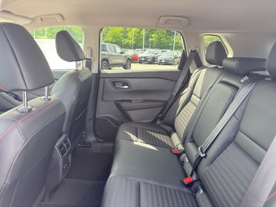 2026 Nissan Rogue 2026.5 AWD Rock Creek