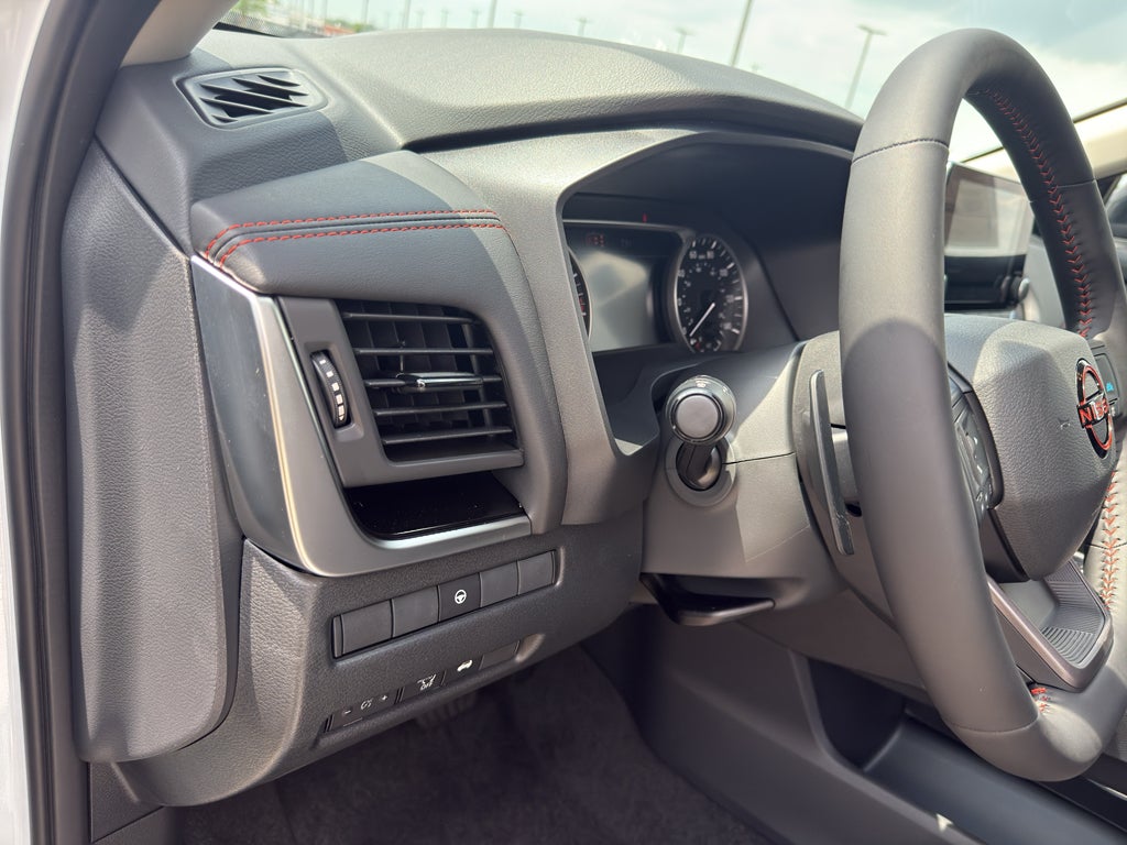 2026 Nissan Rogue 2026.5 AWD Rock Creek