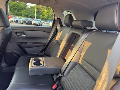 2026 Nissan Rogue 2026.5 AWD Rock Creek