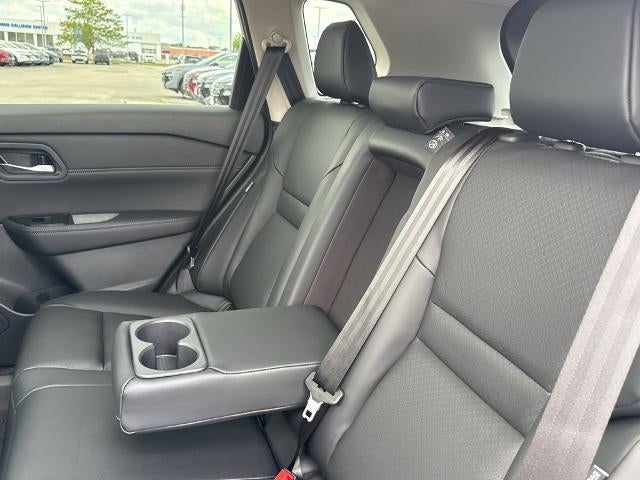 2026 Nissan Rogue 2026.5 AWD Dark Armor